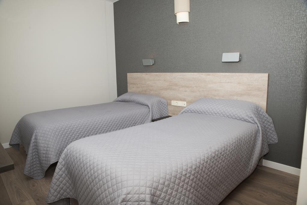 Residencia Marista Santa Maria Del Mar 호텔 과다마르델세게라 외부 사진