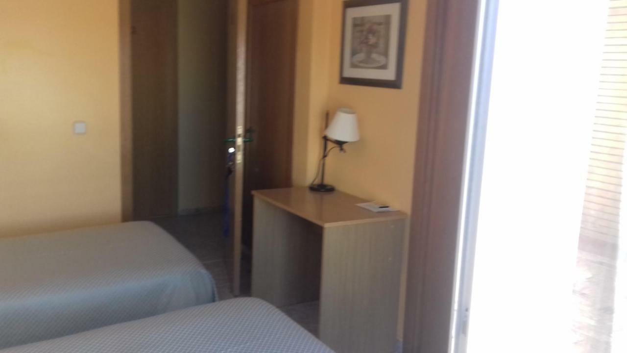 Residencia Marista Santa Maria Del Mar 호텔 과다마르델세게라 외부 사진